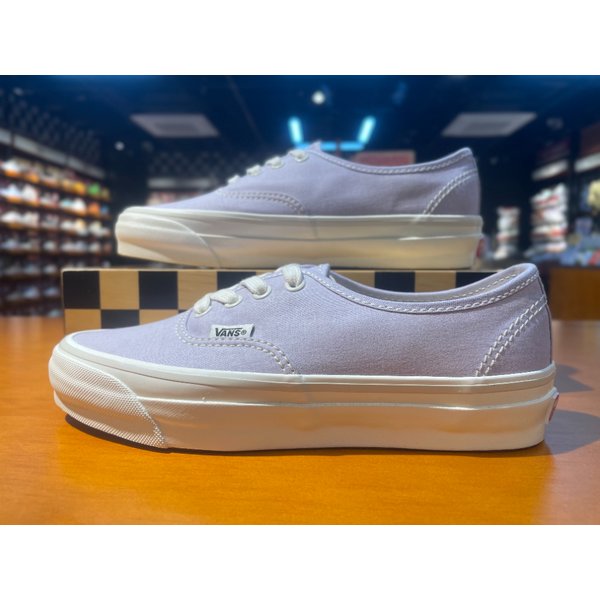 [여주점] (남여공용) 스니커즈 MTE 어센틱 리이슈44 솔트워시 (퍼플) (VN000CW2LLC)