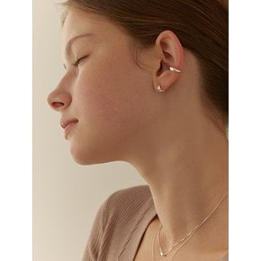 [연말 스페셜 6mm+10mm 진주귀걸이 증정][925 silver] Volume wave earcuff