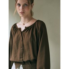 PIN TUCK SHIRRING BLOUSE_BROWN