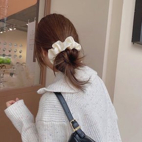 여성 다양한 색상 고급진 실크 느낌 머리끈