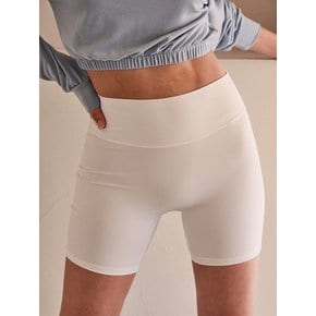 EVERYDAY  BIKER SHORTS_T216BT701