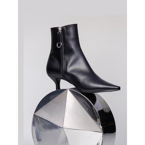 Classic Ankle Boots - MD18FW1020 Black