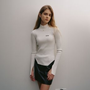 ROME Turtle Neck Knit_Ivory