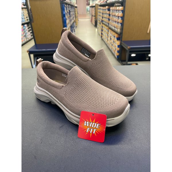 [파주점] 여성 고워크 7 와이드핏  워킹화 SP0WWCEY022