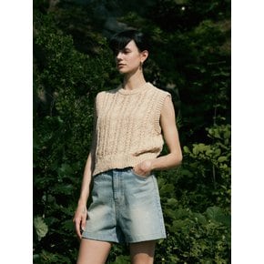 COTTON BLENDED CABLE KNIT VEST [2COLOR]