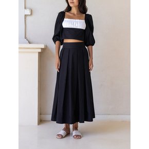 Isla Black Pleated Maxi Skirt