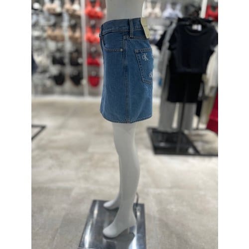 981aa1fb9f0f80e4a538.jpg