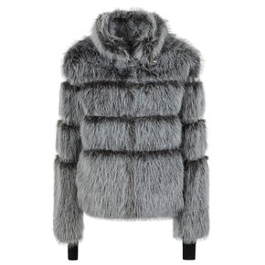 [파트리지아페페]  퍼 자켓 FW26 2O0185E077 7598492