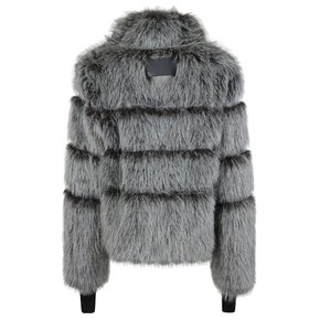 [파트리지아페페]  퍼 자켓 FW26 2O0185E077 7598492