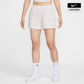 우먼스 나이키 스포츠웨어 칠 테리 미드라이즈 4인치 프렌치 테리 쇼츠 NIKE HF6941-051