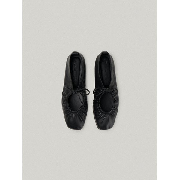 [단독]PLISSETTE FLAT SHOES [BLACK]