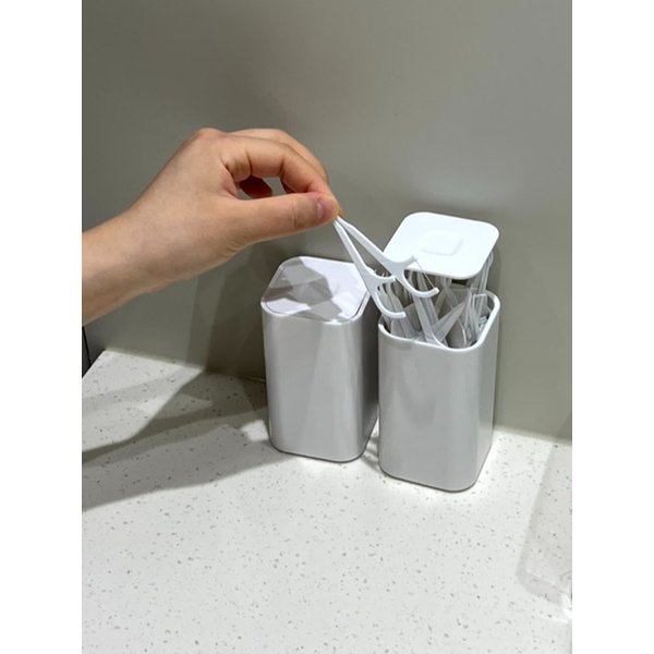 화이트 면봉케이스