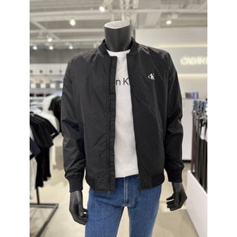 Calvin Klein Jeans [시흥점] 남성 CK 로고 나일론 보머 자켓 (J322260-BEH)