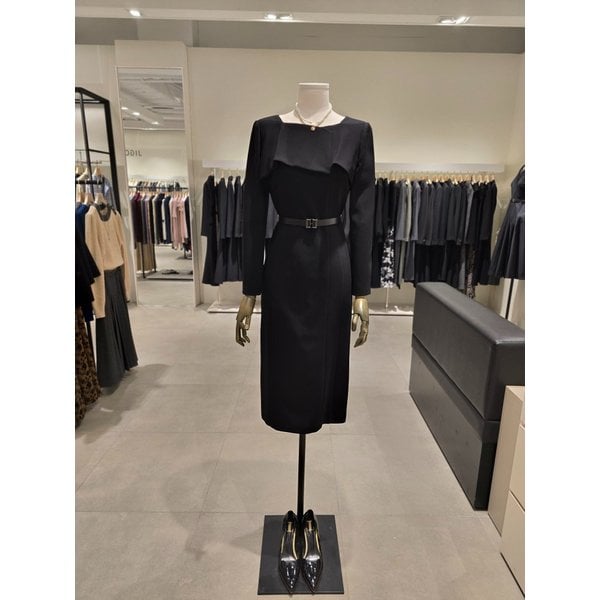 [파주점] 플랩 디테일 벨트 세트 원피스 JR3A0OP062