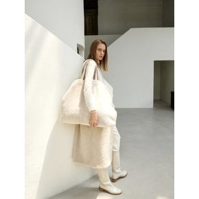 Lamb Fur Tote Bag Large Beige