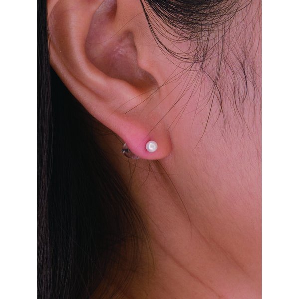 Small Point Pearl Earrings (3mm)