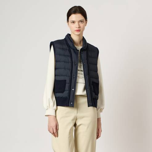 BCBG 니트 블록 다운 베스트 B4S1F851