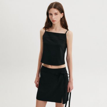 룩캐스트 세나 슬림 슬리브리스 세트 탑_블랙 / SENNA SLIM SLEEVELESS SET TOP_BLACK