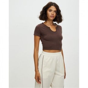 4651892 Reeboks Court Basketball Crop Top - Mahogany