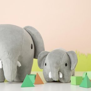 Elephant M (Bruna Family)