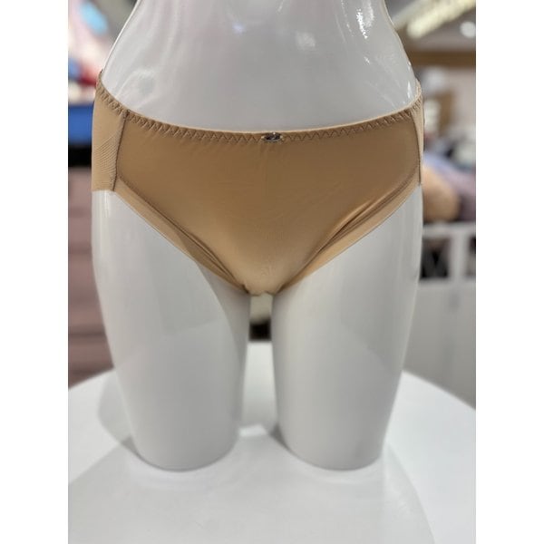 [여주점] 와코루 노와이어 몰드 브라 세트 노라인 햄라인 팬티 [WPTX104H] OB