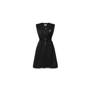 hole in V belt dress black