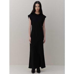 아르카익 oblique maxi dress_black