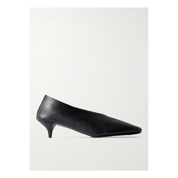 세인트 아그니 소프트 글러브 가죽 펌프스 블랙 46376663162850999