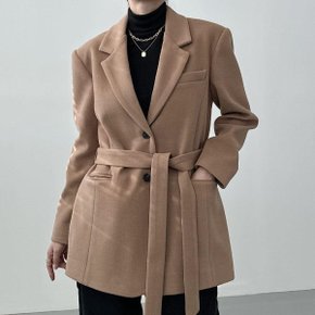 여자 홀리데이 싱글버튼 올드머니 혁대 FW 하프 코트