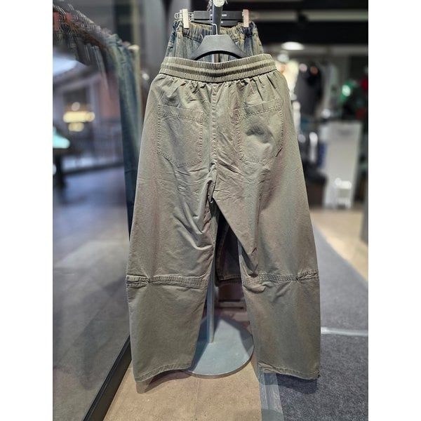 [시흥점] 26 워싱코튼 절개포인트 스트링팬츠(카키)/JHZZ80106KH