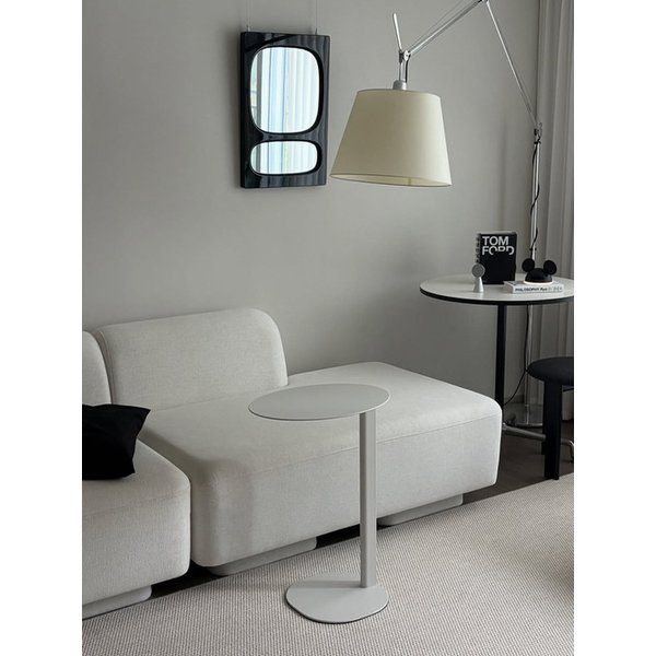 로바 사이드테이블 오벌형 티테이블 쇼파테이블 철제