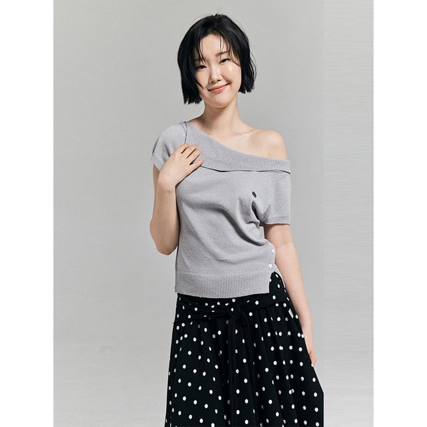 언발 카라 오프숄더 니트 라이트 그레이