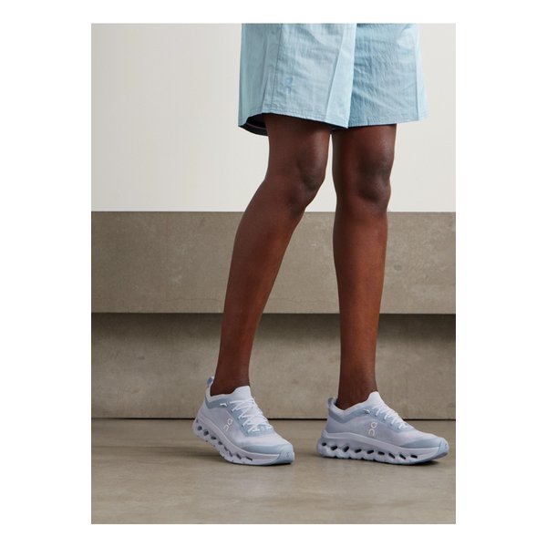 러닝 젠데이아 클라우드틸트 문 스트레치 니트 스니커즈 46376663162951607