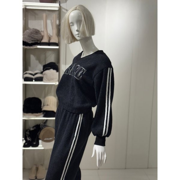 [파주점] 라인배색 날개사 니트(ER4JT100)