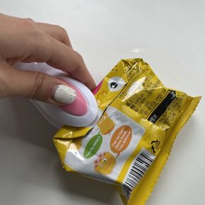 주방살림 가정용 비닐밀봉기 매직 미니실링기 화이트