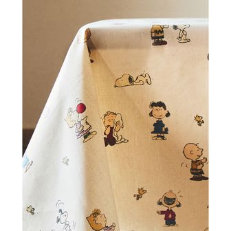 자라홈 PEANUTS™ 레진 아동용 테이블보 46600021733