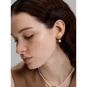 VH Drop Pearl Earrings_VH2411EA003M