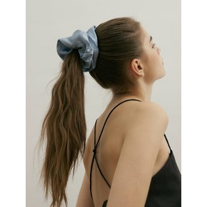 Silk Scrunchie (L) - Blue Fog