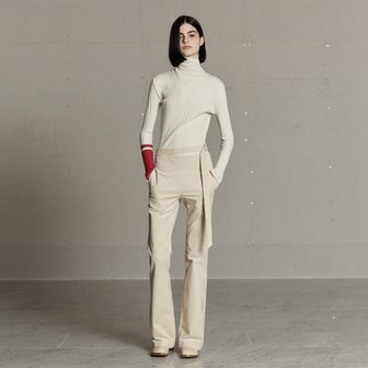 뮤제 ANDRE Bootcut Corduroy Pants_Ivory