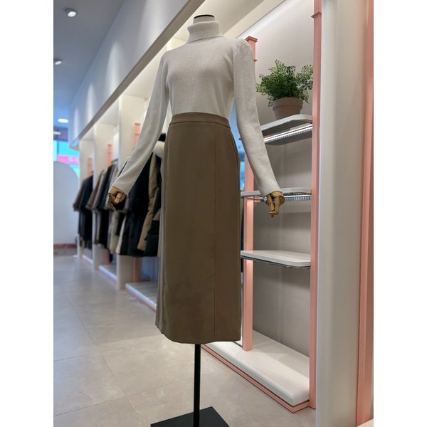 [여주점] 70% 할인 여성 라인 스티치 스커트(ITNABSK020)