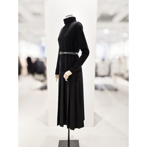 [파주점] [더아이잗컬렉션]터틀넥 플리츠 롱 니트 원피스 CPCA1OP711