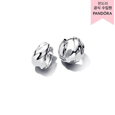 판도라 [백화점 보증서 제공] 리플드 스몰 후프 이어링 293874C00