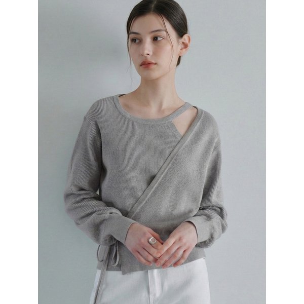 [3컬러] 라인 컷 아웃 니트