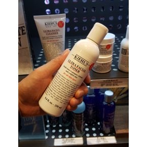 울트라 페이셜  토너 250ml