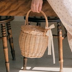 RATTAN RIBBON BASKET BAG BEIGE