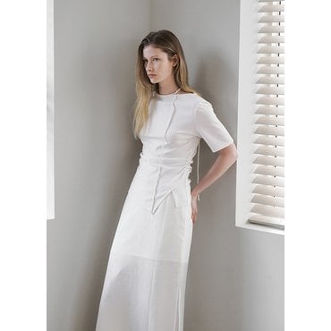 나인(Atelier Nain) (T-7049)ASYMMETRY NECK STRING TEE
