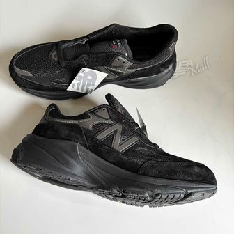 뉴발란스 [최저가 핫딜]뉴발란스 남여공용 스니커즈 990v6 U990BB6 올블랙 NEW BALANCE MADE IN USA UNISE