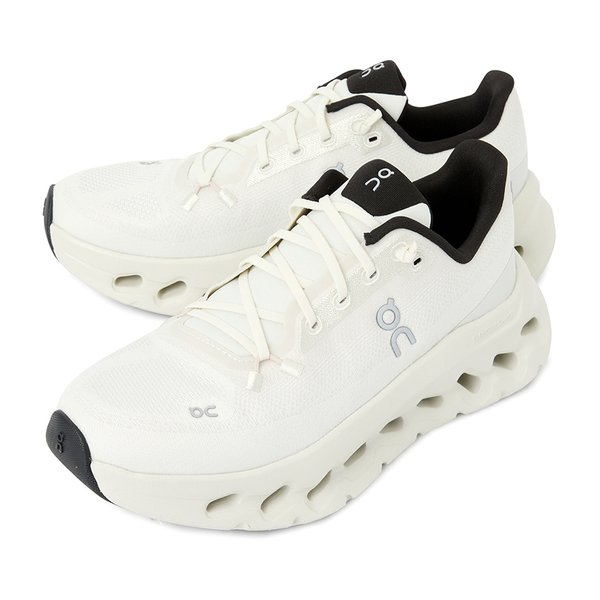 [부산점] 러닝 클라우드틸트 여성 러닝화 3WE10052531