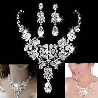 2. 신부 큐빅 크리..