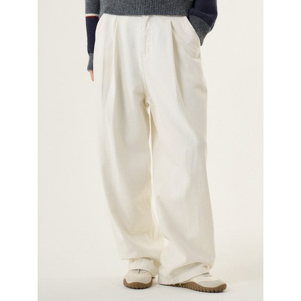 원턱 와이드 기모 면팬츠 화이트_One Tuck Wide Fleece Cotton Pants White